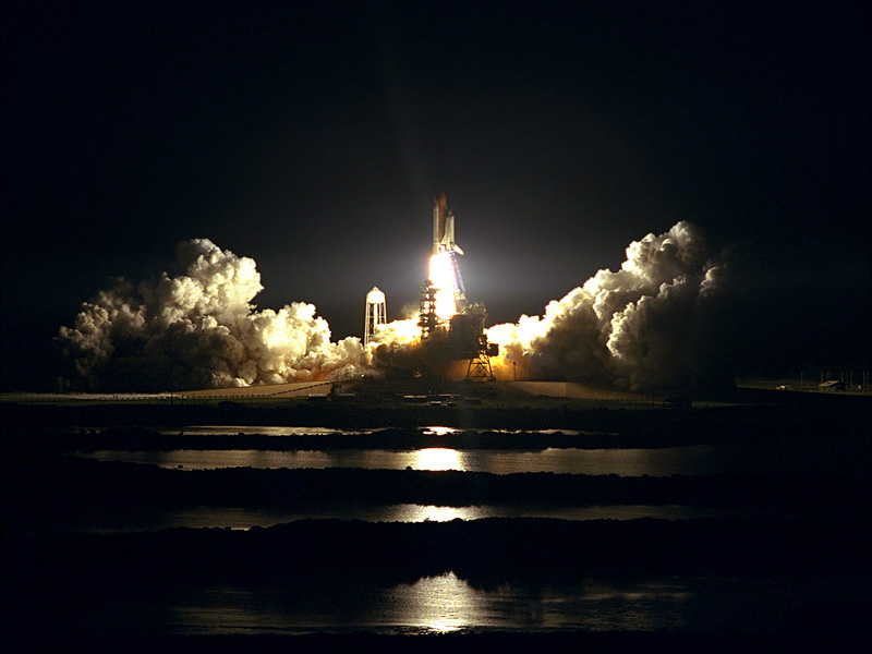 Shuttle Atlantis Night Launch, September 25, 1997